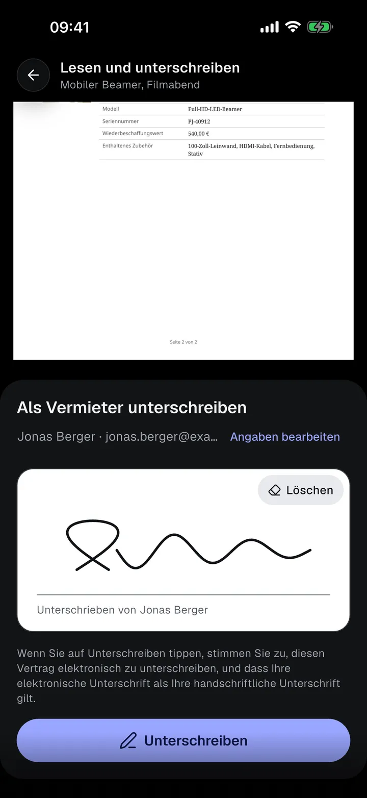 Ein Vertrag wird auf dem Smartphone unterschrieben